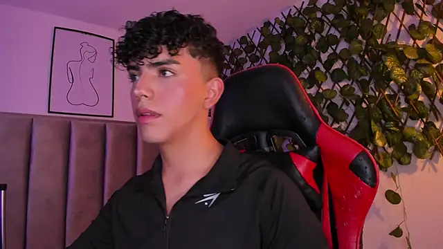 Niick Twink online show from 1, 10, 2025