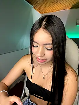 Cristina pinkk online show from 18, 11, 2025