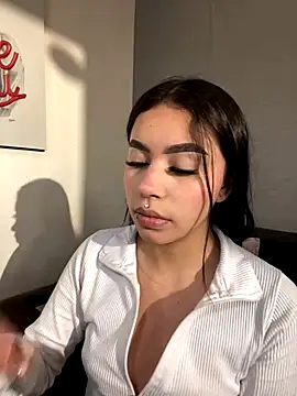 Cristina pinkk online show from 24, 10, 2025