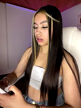 Cristina pinkk online show from 24, 9, 2025