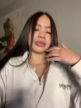 Cristina pinkk online show from 15, 12, 2025