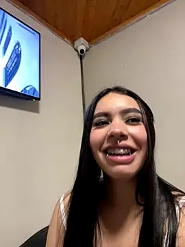 Cristina pinkk online show from 17, 10, 2025