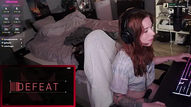 Horny Makima online show from 25, 10, 2025