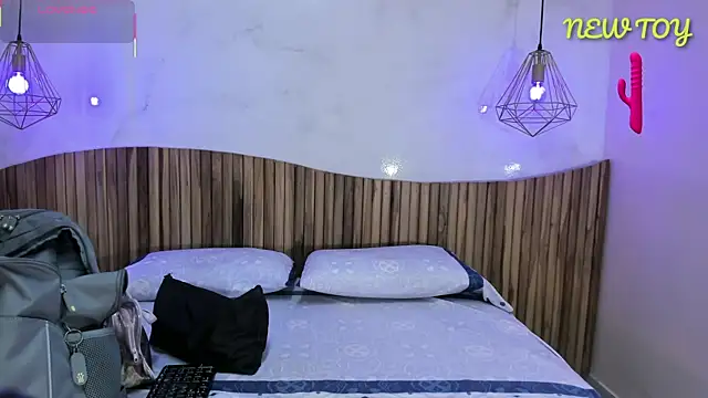 AlissaJoness online show from 8, 5, 2026