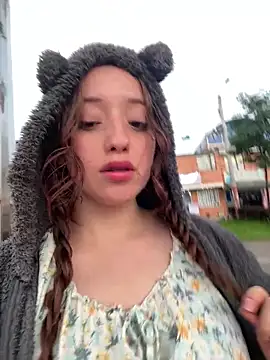 Baby  Otaku online show from 21, 11, 2025