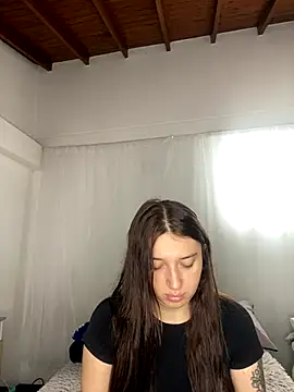 Mia  Gray online show from 21, 11, 2025