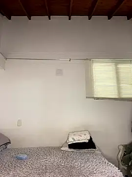 Mia  Gray online show from 7, 1, 2026