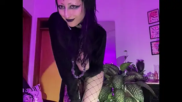 ELENA UMBRA online show from 2, 12, 2025