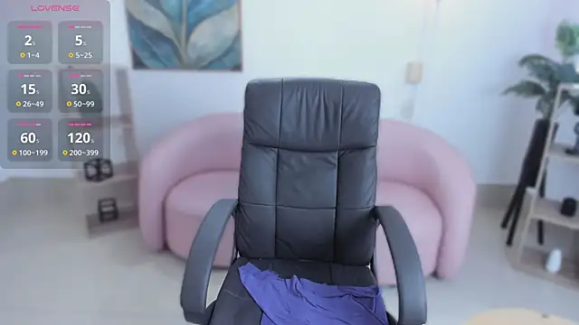 kylie soraya online show from 25, 11, 2025