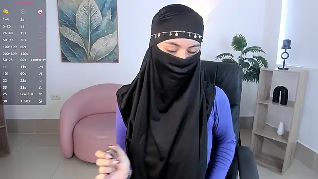 kylie soraya online show from 10, 10, 2025