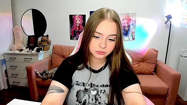 mistress lain online show from 26, 9, 2025
