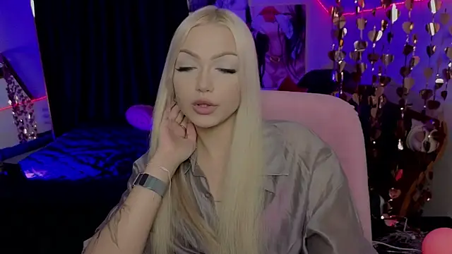 LinaLirian online show from 28, 7, 2026