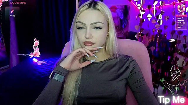 LinaLirian online show from 17, 2, 2026