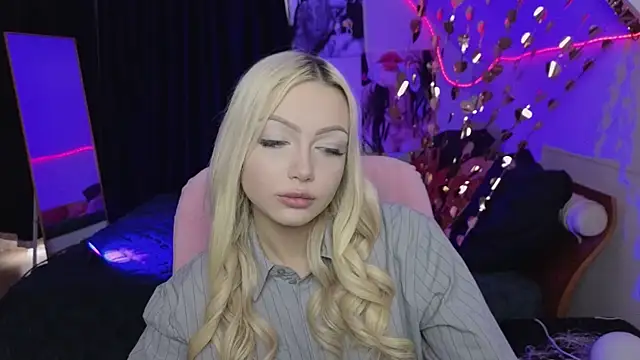 LinaLirian online show from 11, 7, 2026