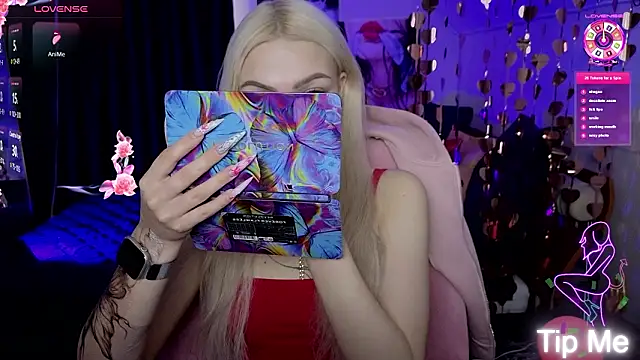 LinaLirian online show from 25, 3, 2026