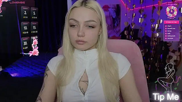 LinaLirian online show from 22, 4, 2026