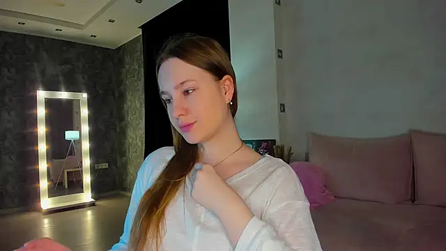 Candy Cansew online show from 29, 3, 2026