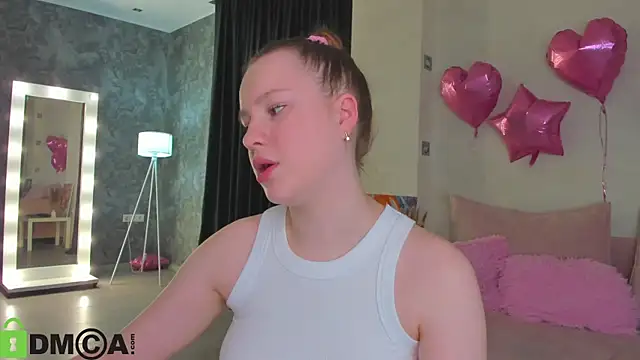 Snapshot of Candy_Cansew chatting on 27, 5, 2026 Candy Cansew online show from 27, 5, 2026