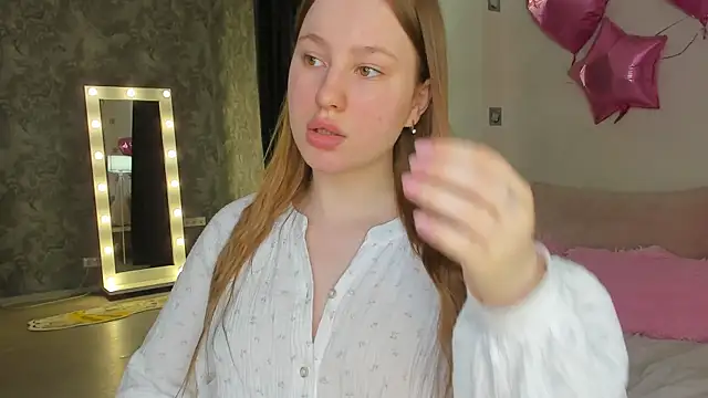 Candy Cansew online show from 13, 6, 2026