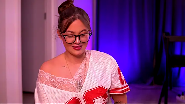 AryaDeluna online show from 5, 10, 2025