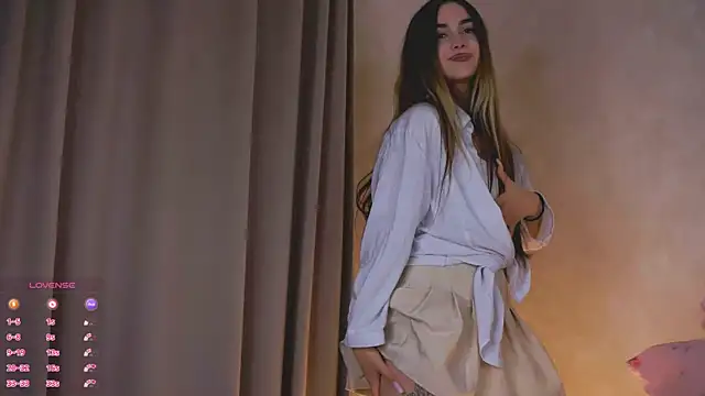 CupSizeGirl online show from 5, 10, 2025