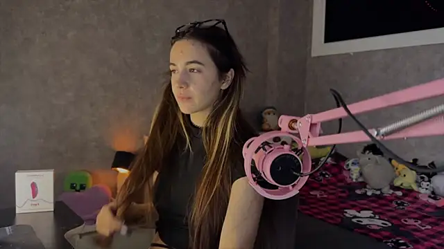 CupSizeGirl online show from 17, 2, 2026