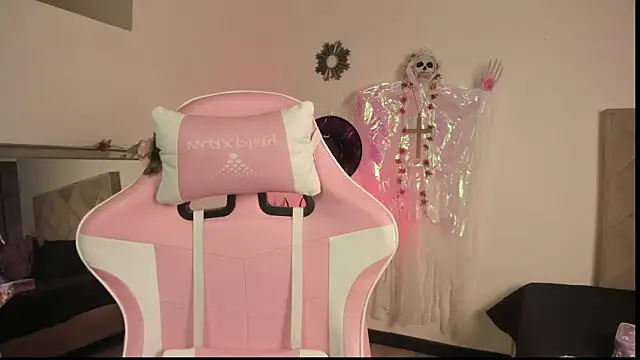 Paprika  online show from 28, 10, 2025