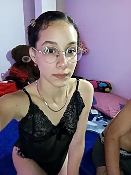 JennMuriel  online show from 28, 10, 2025