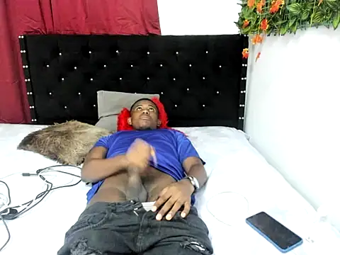 Snapshot of Luis123- chatting on 22, 11, 2025 Luis123- online show from 22, 11, 2025