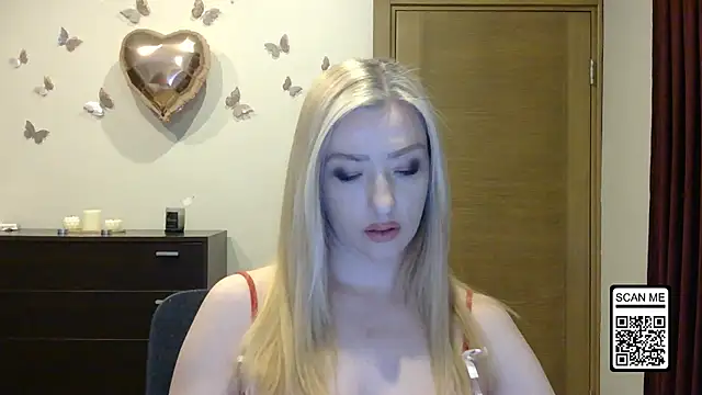 Wild Silk Desire online show from 22, 4, 2026