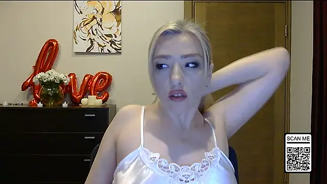 Wild Silk Desire online show from 24, 2, 2026