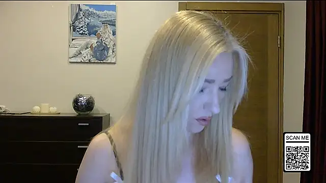 Wild Silk Desire online show from 3, 2, 2026