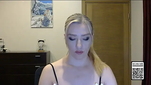 Wild Silk Desire online show from 8, 11, 2025