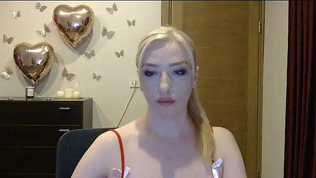 Snapshot of Wild_Silk_Desire chatting on 29, 6, 2026 Wild Silk Desire online show from 29, 6, 2026