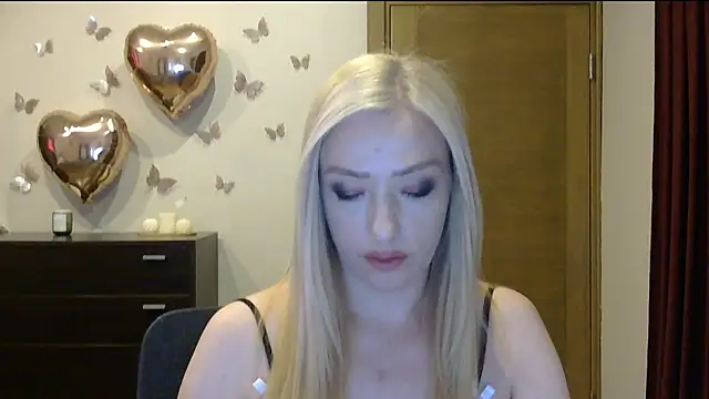 Snapshot of Wild_Silk_Desire chatting on 11, 7, 2026 Wild Silk Desire online show from 11, 7, 2026