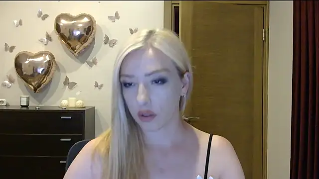 Snapshot of Wild_Silk_Desire chatting on 17, 7, 2026 Wild Silk Desire online show from 17, 7, 2026