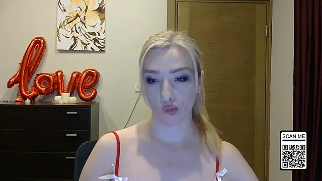 Wild Silk Desire online show from 28, 3, 2026