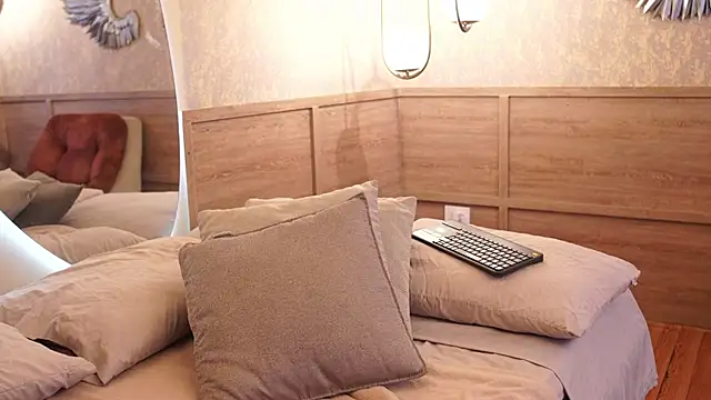 Susan wall online show from 16, 1, 2026