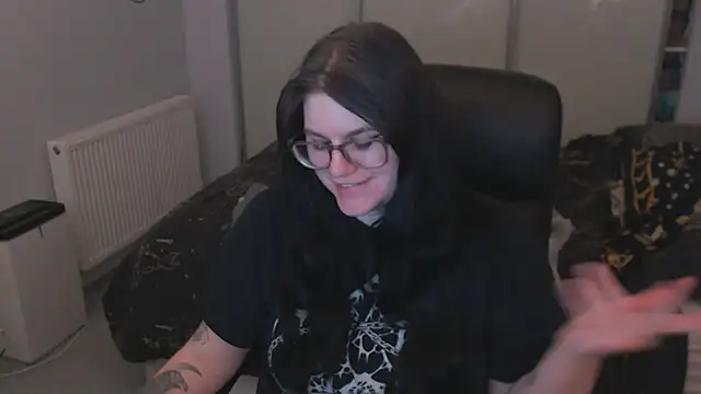 Snapshot of GothSuccubusBabe chatting on 30, 5, 2026 GothSuccubusBabe online show from 30, 5, 2026