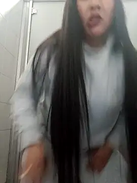 Snapshot of hotCOUPLEPETRA chatting on 5, 5, 2026 hotCOUPLEPETRA online show from 5, 5, 2026