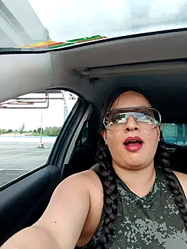 hotCOUPLEPETRA online show from 13, 4, 2026