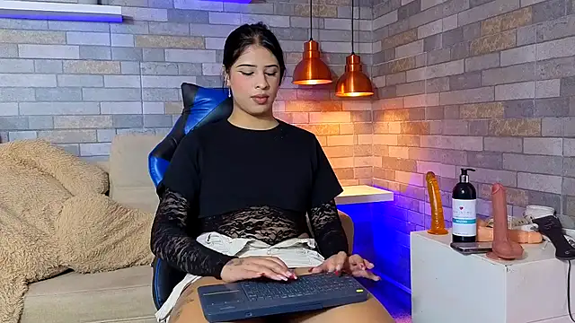 DixyPalmer online show from 26, 6, 2026