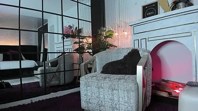 floraginette online show from 12, 2, 2026