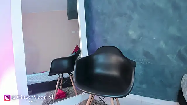 GingerMoon  online show from 9, 2, 2026