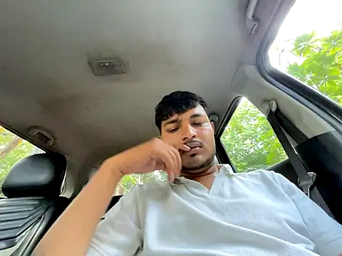 Snapshot of midnight_24 chatting on 27, 10, 2025 midnight 24 online show from 27, 10, 2025