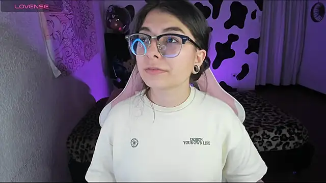 abbie jensen  online show from 30, 11, 2025