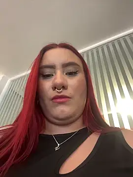 Snapshot of valt_ chatting on 9, 10, 2025 valt online show from 9, 10, 2025