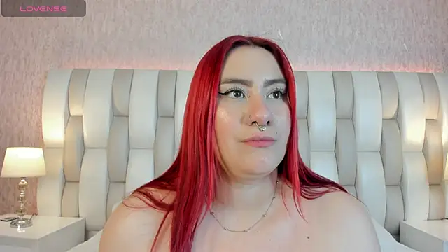 Snapshot of valt_ chatting on 6, 11, 2025 valt online show from 6, 11, 2025