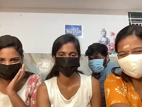 Snapshot of Tamil_india_couples_ chatting on 15, 5, 2026 Tamil india couples online show from 15, 5, 2026