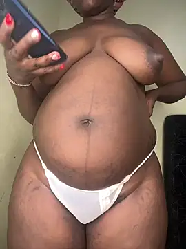 Snapshot of bignipple254 chatting on 18, 7, 2026 bignipple254 online show from 18, 7, 2026